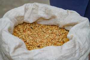 3 in 1 コーヒー、チョコレート、サトウキビをご用意しております