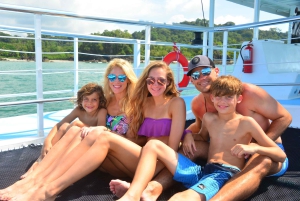 Aventure écologique en catamaran tout compris avec déjeuner