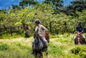 Arenal 1968: Volcano Trails & Adventures Esperienza di 2 giorni