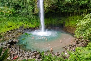 Arenal: 3-in-1 Volcano, La Fortuna Waterfall and Hot Springs