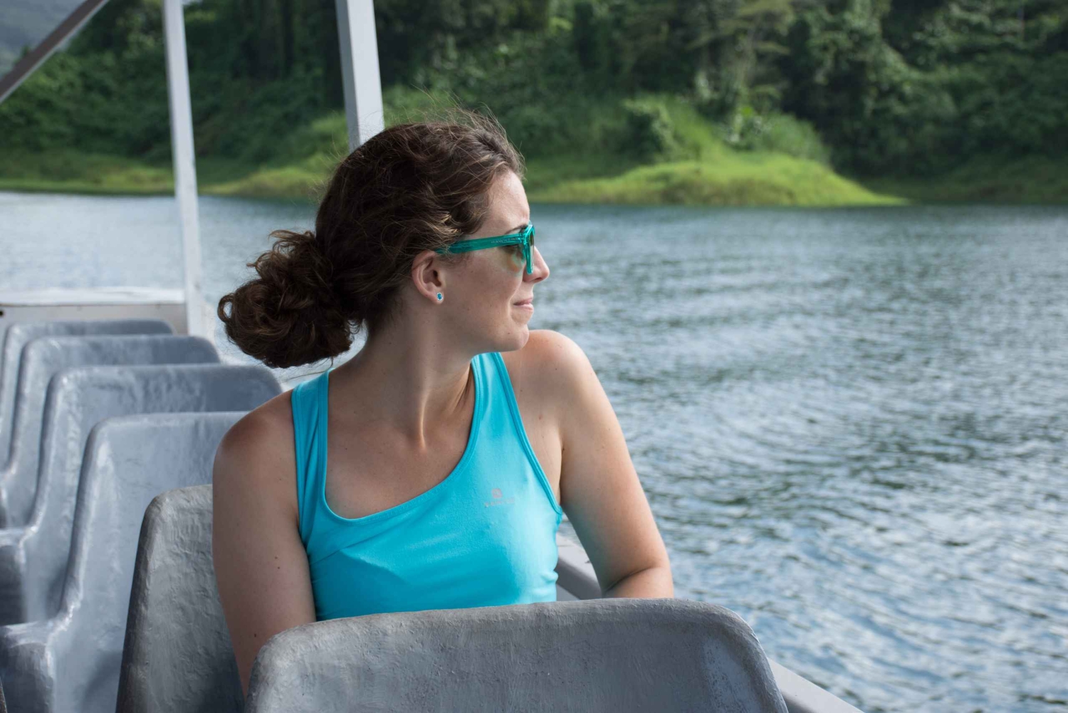 Przygoda w Parku Narodowym Arenal z pieszą wędrówką i rejsem łodzią