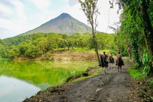 La Fortuna : Randonnée à cheval sur le volcan Arenal