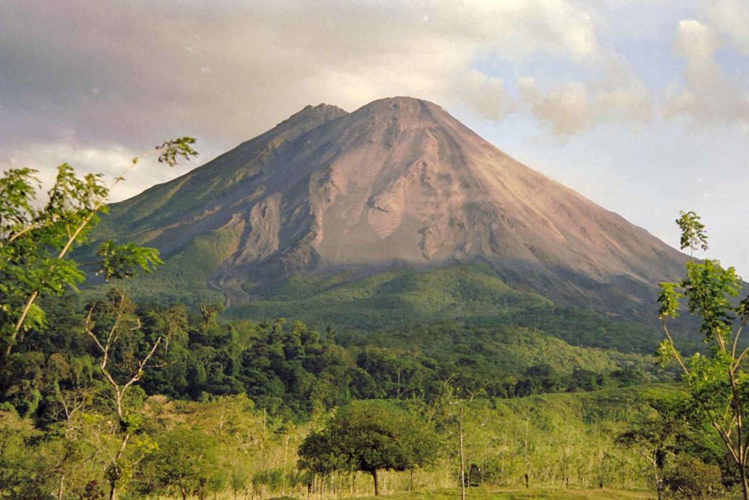 Arenal Volcano National Park Half-Day Hike