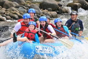 Aventura de jangada no vulcão Arenal e Canopy Tour