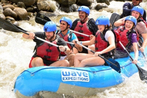 Aventura de jangada no vulcão Arenal e Canopy Tour