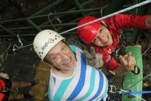 Vulcão Arenal: Salto em Cachoeira e Canyoning Extremo