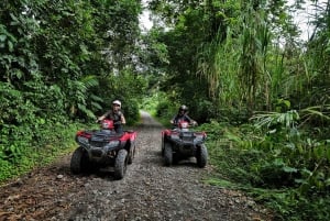 Wycieczka quadami: krater uderzeniowy i las wulkanu Arenal