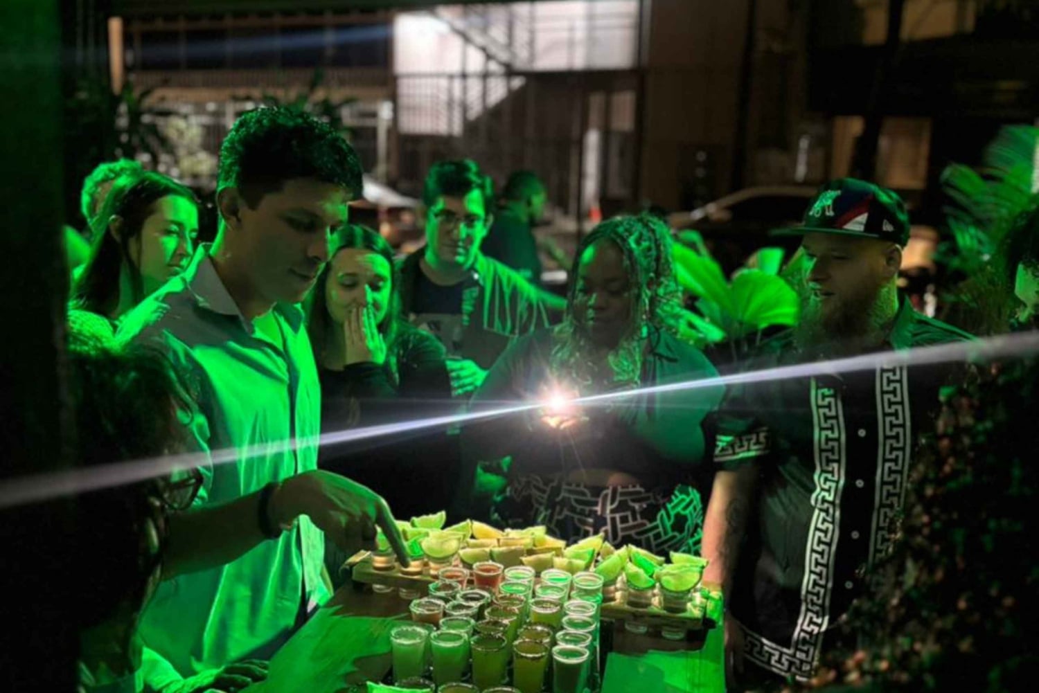 BarCrawl в центре Сан-Хосе