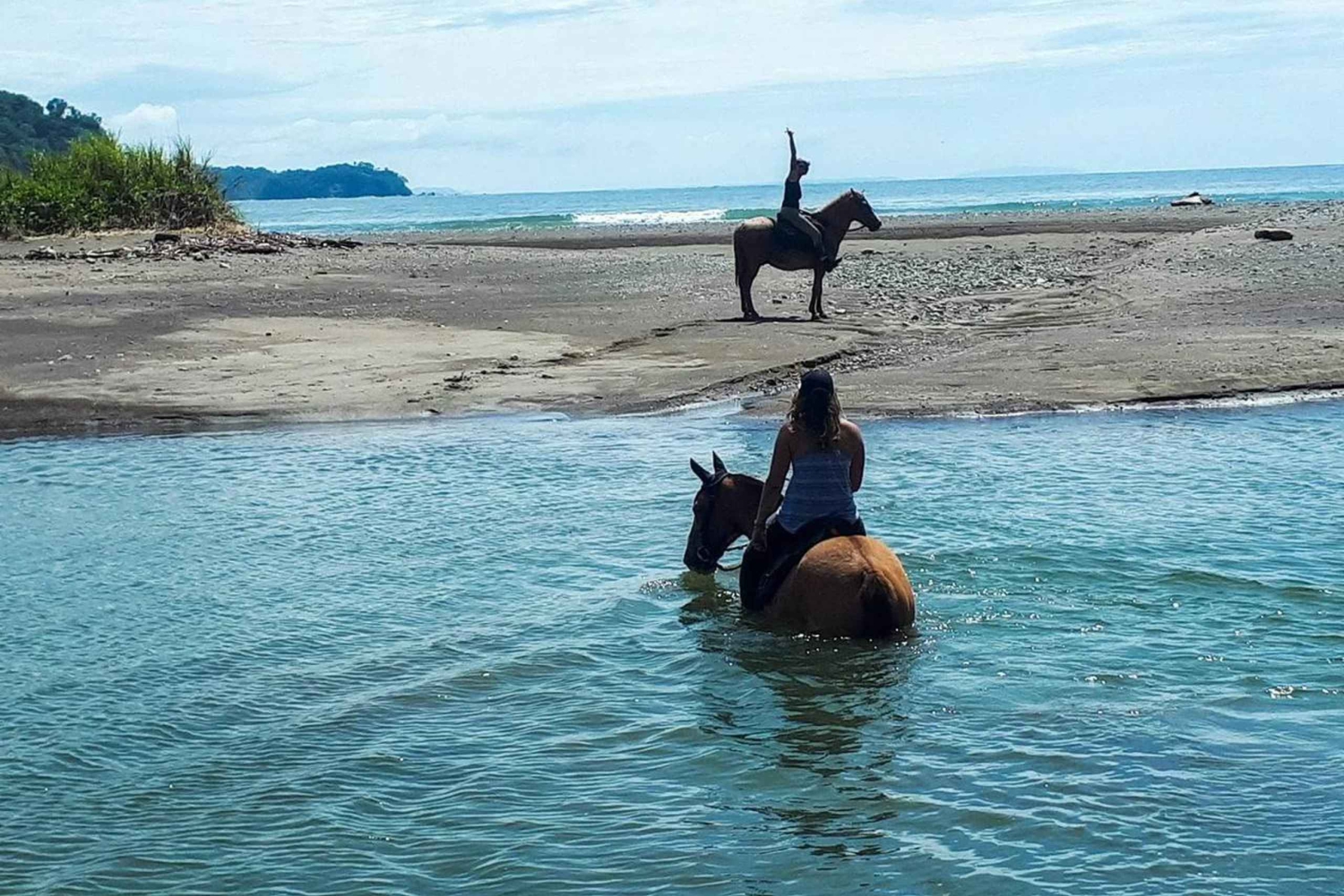 Barigona Beach: Baronaona: Ratsastus, piknik ja uinti.
