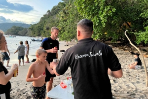 Visite nocturne avec masque et tuba à partir de la plage de Pochote