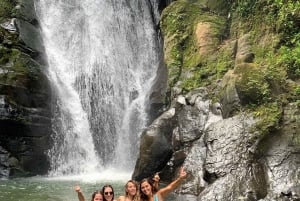 Cahuita National Park+Bribri Chocolate Tour+Waterfalls Tour+Lunch