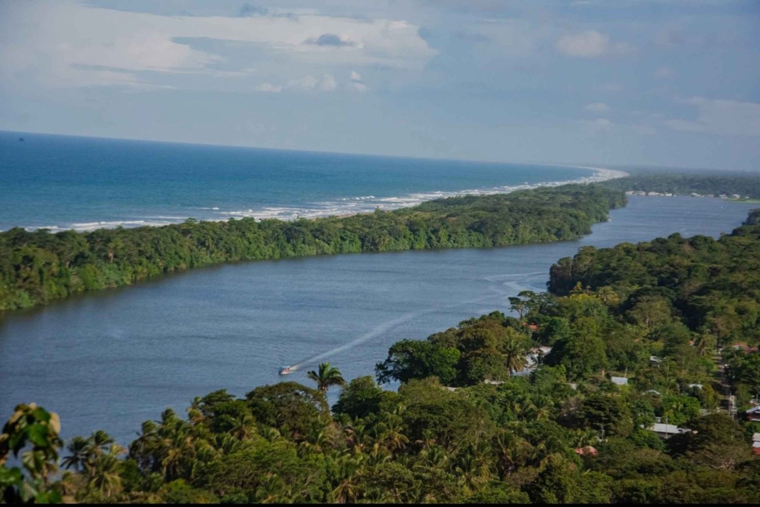 Canoe Tour in Tortuguero National Park *BEST IN TOWN*