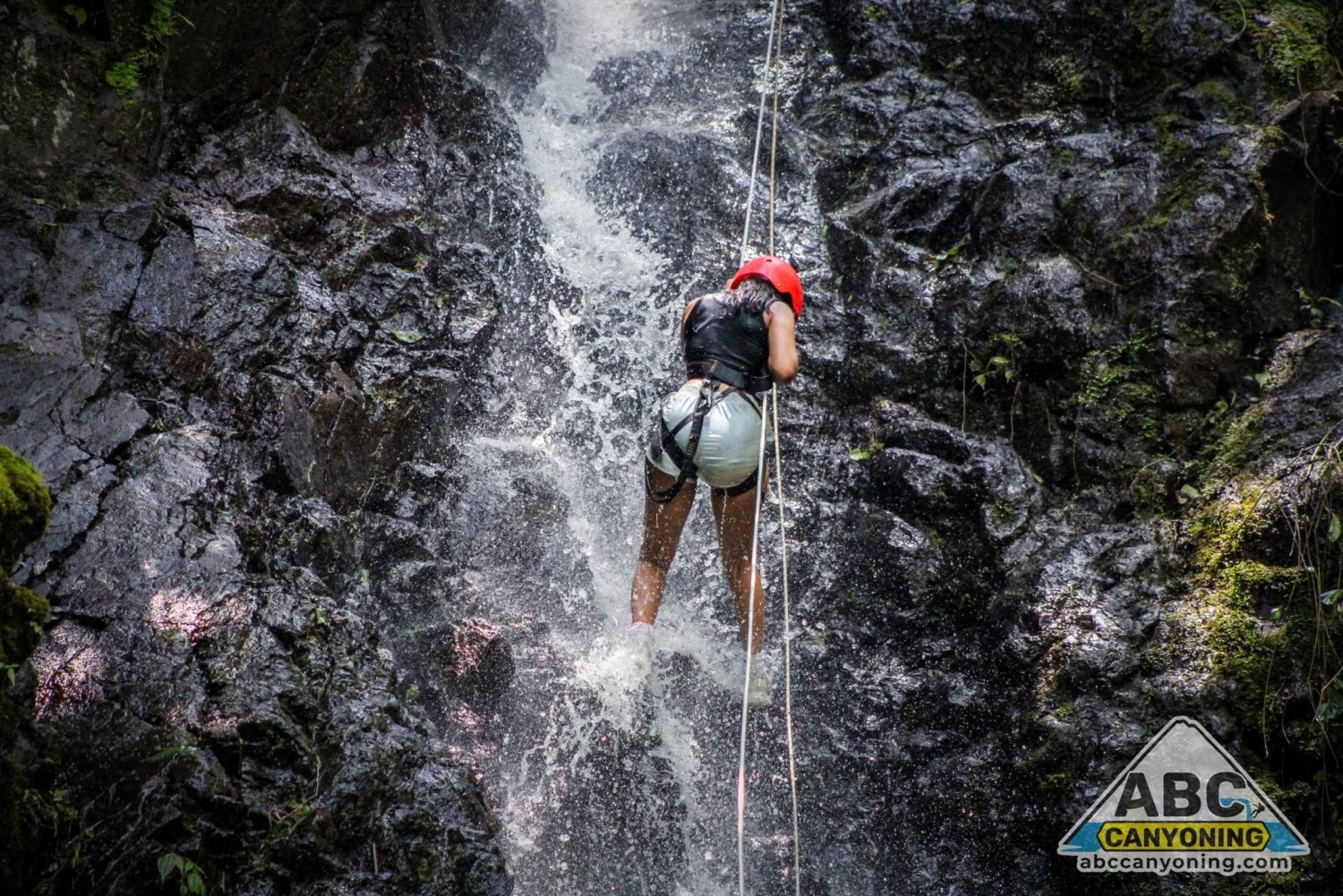 Canyoning Adventure: Rappelling waterfalls in Arenal Volcano