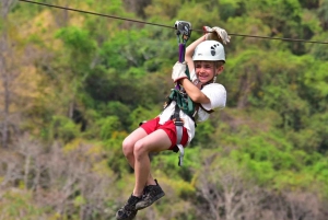 Carara Adventure Park: Zipline-eventyr med havutsikt