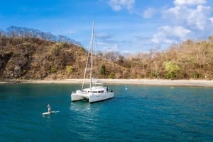 Guanacaste: Seilcruise med katamaran og snorkling i solnedgangen