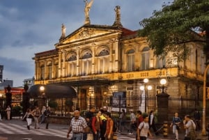 Chepe Chinchurro: San José’s Ultimate Dive Bar Walking Tour