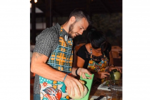 Aula de culinária combinada e aula de salsa