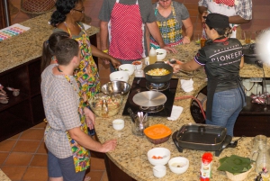 Yhdistetty ruoanlaittokurssi ja salsatanssitunti