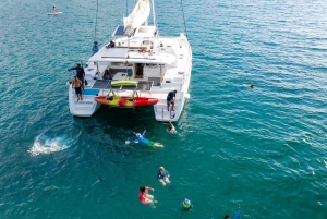Costa Rica Catamaran: Snorkling, kajakpaddling, paddleboard och drycker