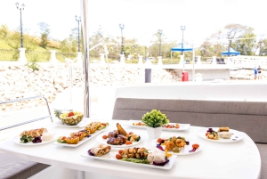 Costa Rica Catamaran: Snorkling, kajakpaddling, paddleboard och drycker