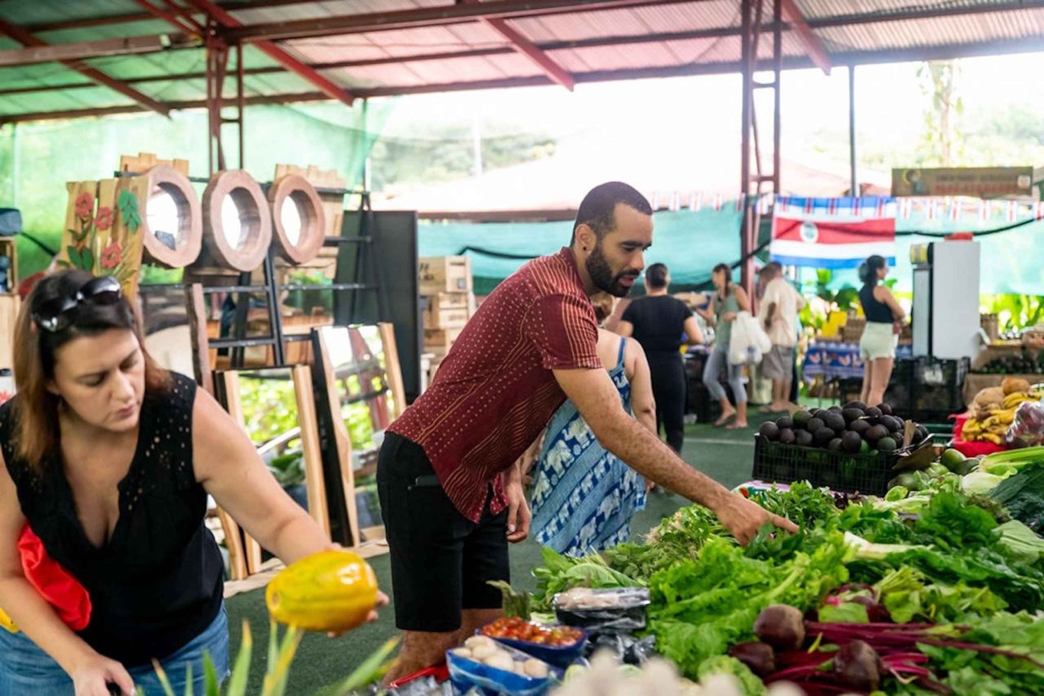 Costa Rica: Visita al mercado agrícola con un lugareño