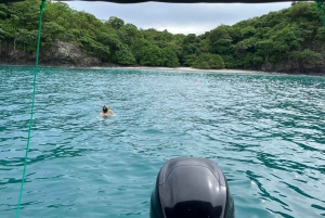 Costa Rica: privé charter met zonsondergang en snorkelen