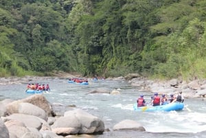 Kostaryka: Adrenalina w rzekach Pacuare Rapids