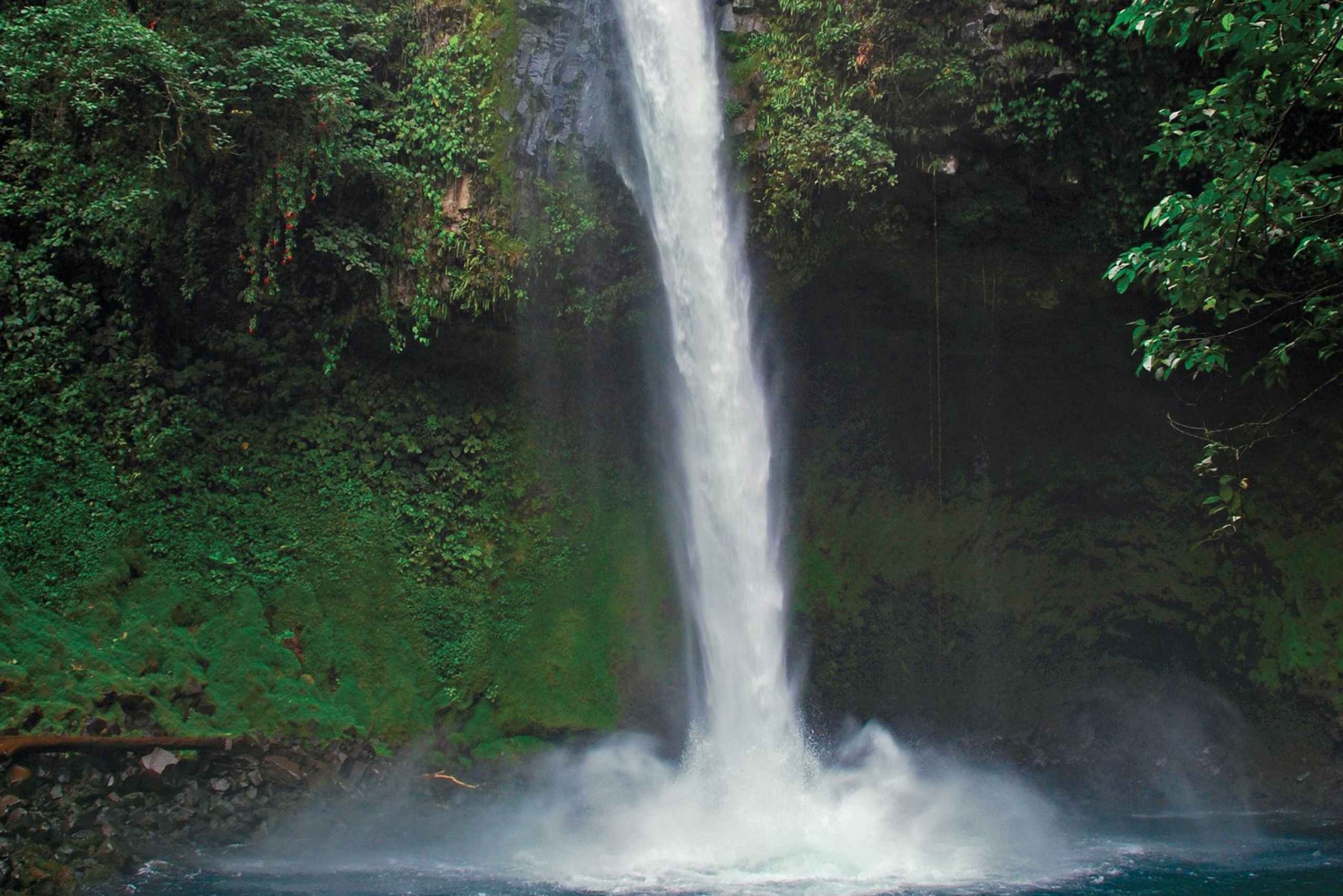 Kostaryka: zwiedzanie wodospadu La Fortuna i wędrówka na wulkan