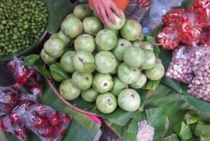 Degustação guiada de frutas tropicais da Costa Rica em San José