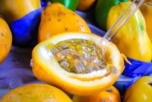 Degustação guiada de frutas tropicais da Costa Rica em San José