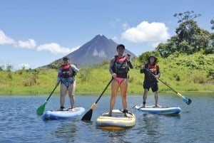 El Castillo: Lake Arenal Standup Paddleboard or Kayak Rental