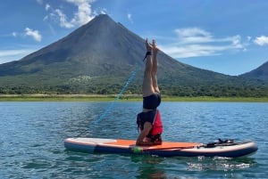 El Castillo: Lake Arenal Standup Paddleboard or Kayak Rental