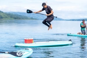 El Castillo: Lake Arenal Standup Paddleboard or Kayak Rental