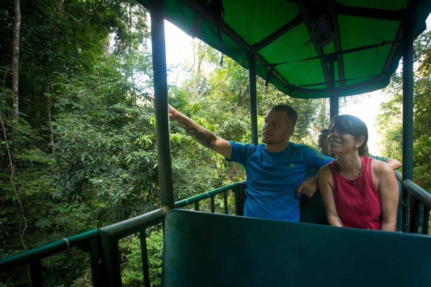 De Jaco: passeio de bonde aéreo incluindo transporte