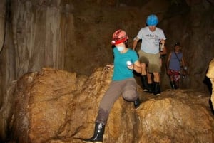 From La Fortuna: Venado Caves Exploration - Small Group Tour