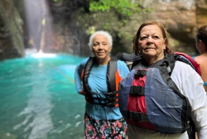 Från nordvästra Costa Rica: Vandringstur till vattenfallet La Leona