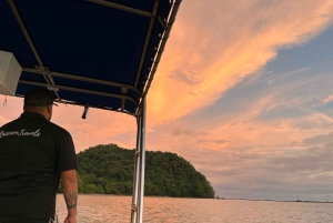 プラヤ・ポチョテからトルトゥーガ島プライベートツアー