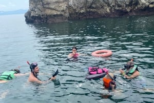 Depuis Puntarenas : excursion d'une journée tout compris à Isla Tortuga