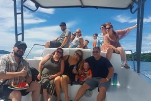 From Puntarenas: Tortuga Island Full-Day Boat Trip