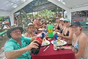 Au départ de Puntarenas : excursion VIP d'une jounée sur l'île Tortuga