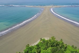 Avventura di un giorno tra cascate e spiagge