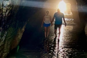 Avventura di un giorno tra cascate e spiagge