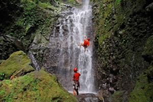 9. ganzer Tag: Canyoning, Wasserfall La Fortuna, Vulkan Arenal