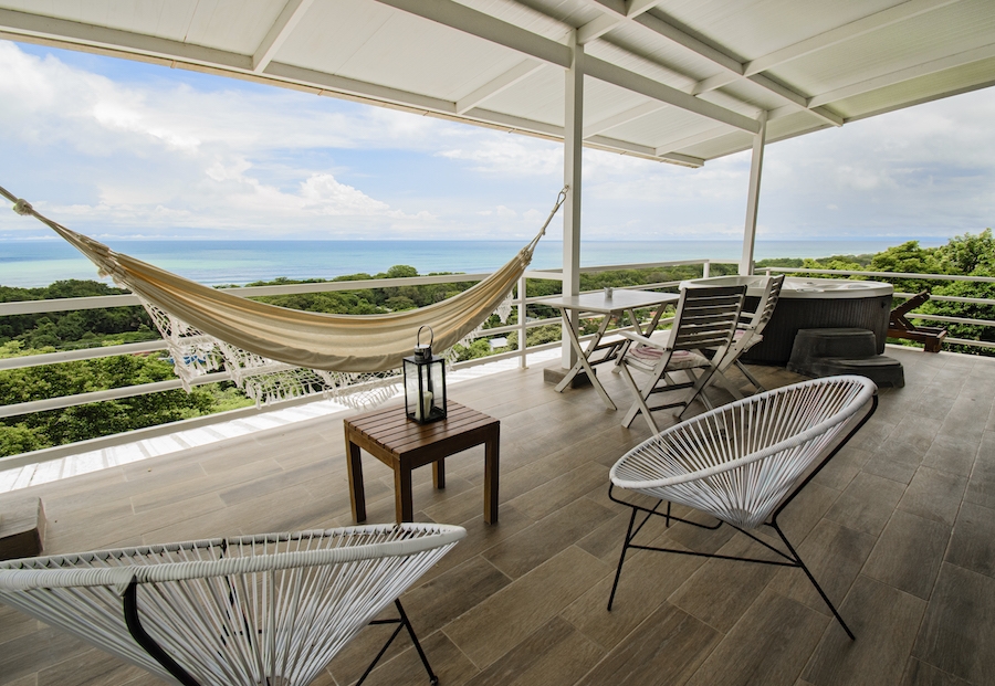 Funky Monkey Surf & Yoga Lodge