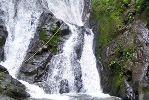 Golden Pack/2 päivää/1 yö+18 köyttä Zipline 11 vesiputouksella