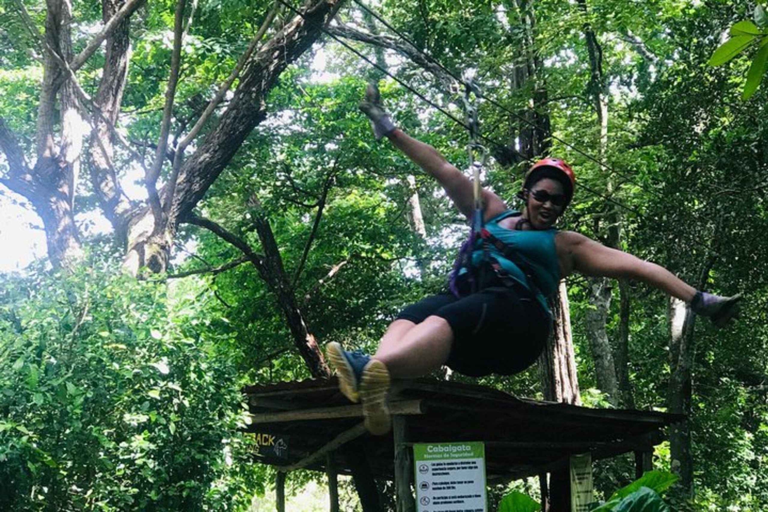 Guanacaste: ATV- und Zip-Line-Abenteuer mit Strand-Hopping