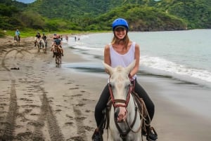 Guanacaste: Horseback Riding Beach and Tropical Forest Tour