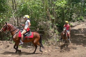 Guanacaste: jazda konna i spływ rzeką w Liberii