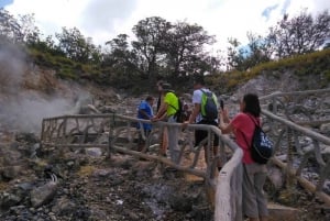 Guanacaste Province: Volcano Crater and Waterfalls Tour