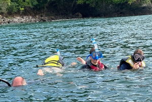 Tour di snorkeling alla spiaggia nascosta di Biezans con una guida locale.